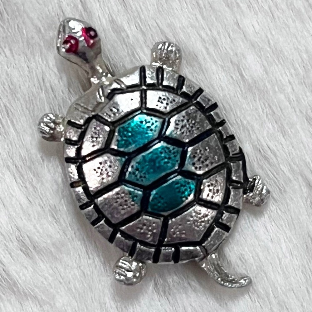 🔮‎ 5/$25 Vintage Turtle Pin